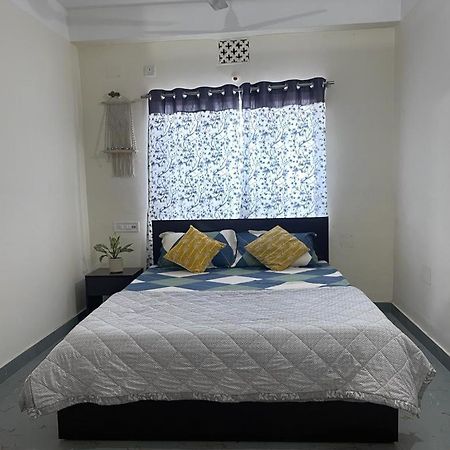 Maria'S Homestay Siliguri Exteriör bild
