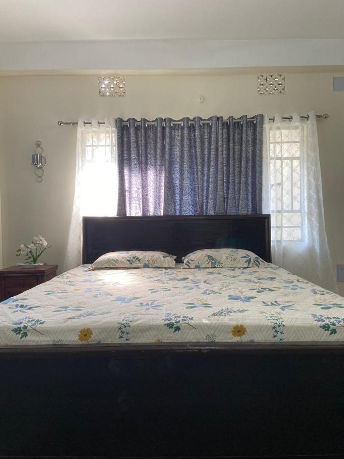 Maria'S Homestay Siliguri Exteriör bild