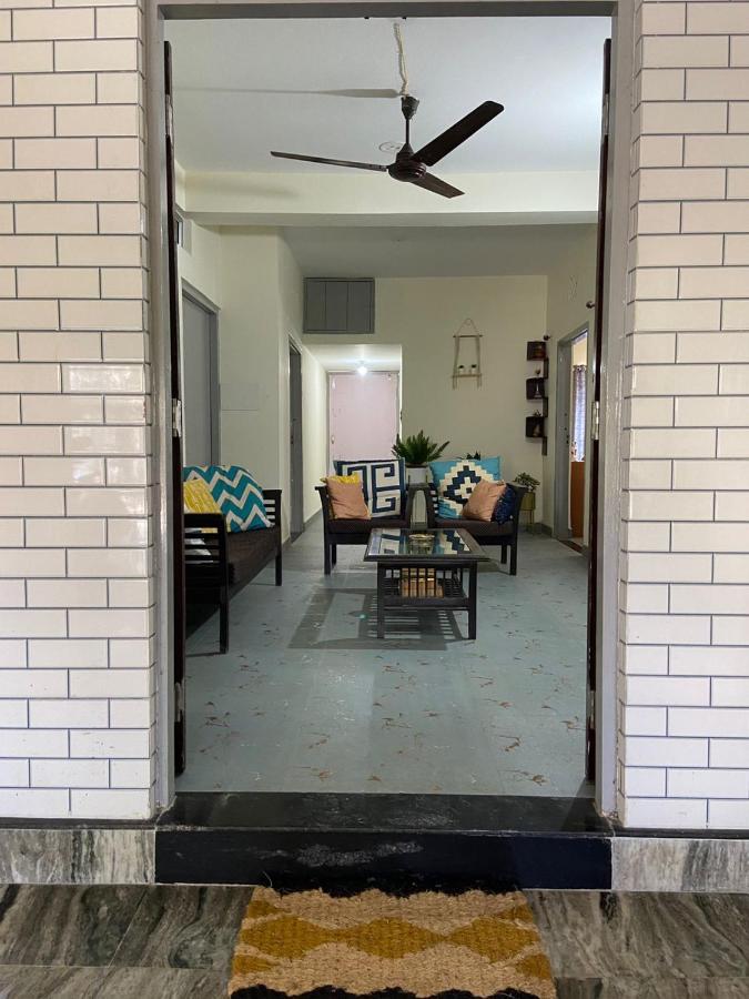 Maria'S Homestay Siliguri Exteriör bild