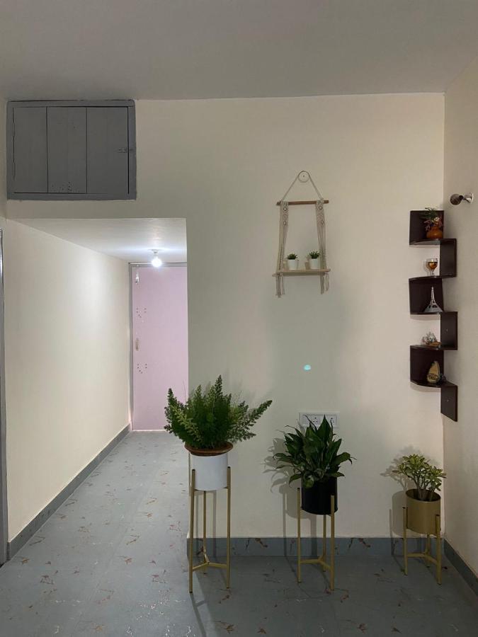 Maria'S Homestay Siliguri Exteriör bild